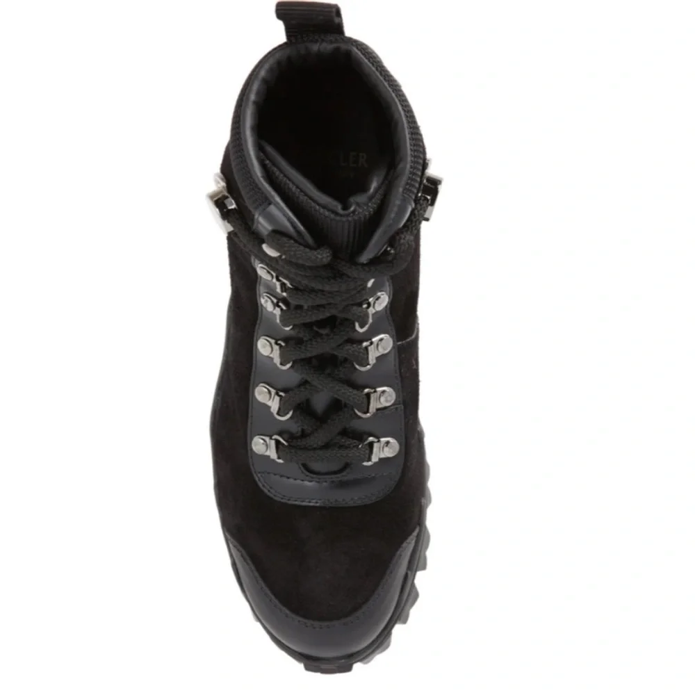 Moncler hiking boots new in box size 38.5. - Picture 11 of 12